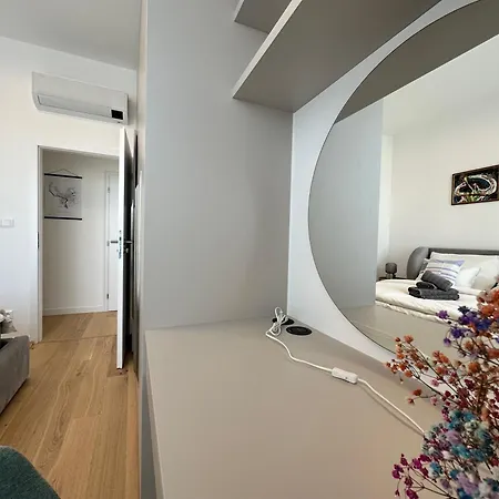 Brand New, Center, Free Parking, Ac Apartamento *