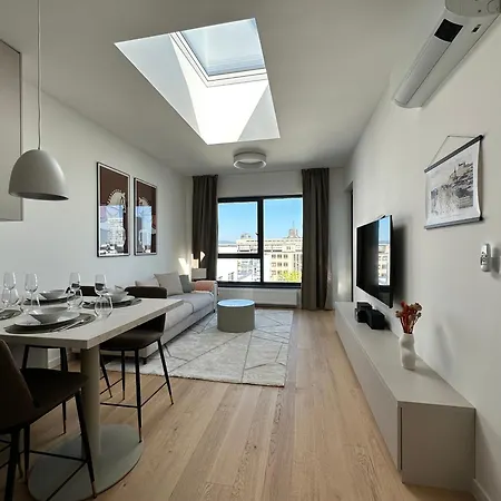 Brand New, Center, Free Parking, Ac * 브라티슬라바